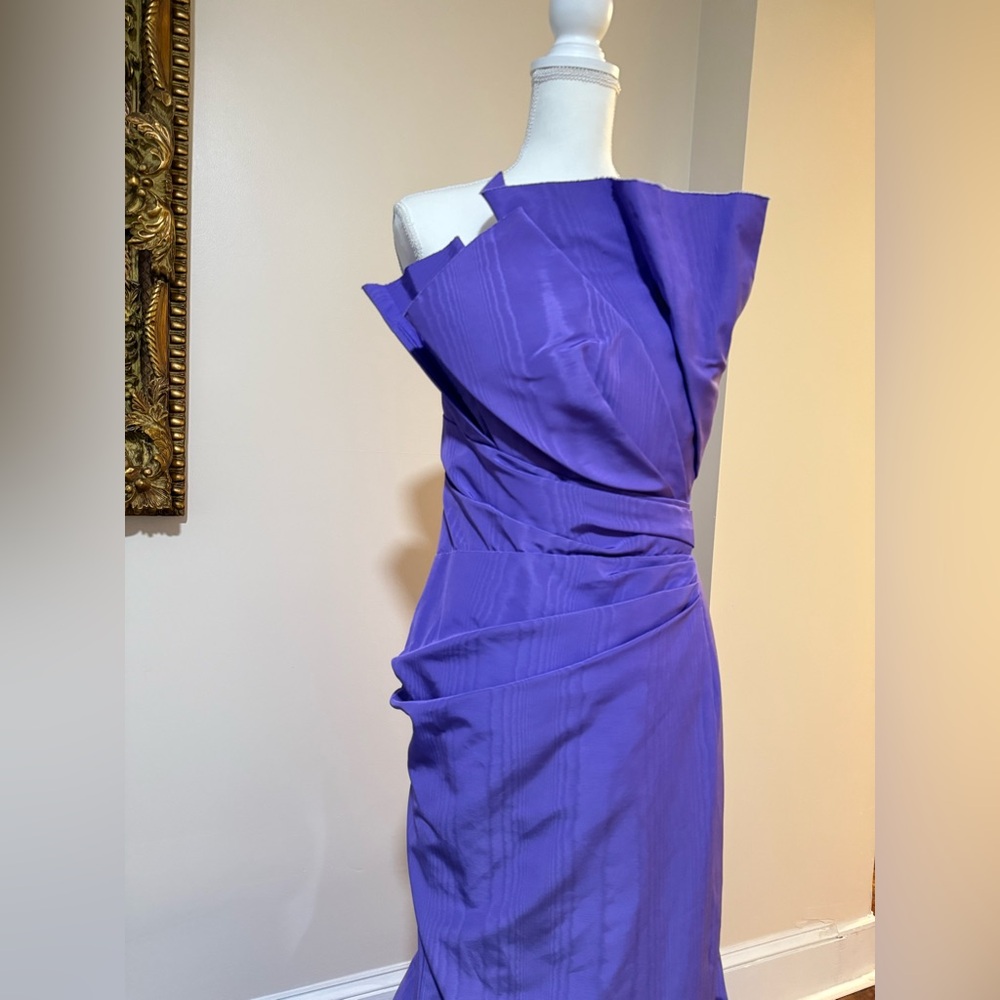 Oscar de la Renta One Shoulder Lavender Dress - Picture 7 of 13
